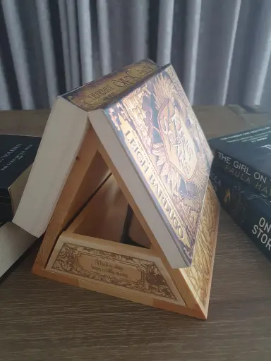 [HB-BN-B-001] Book Nook with Drawer for Glasses