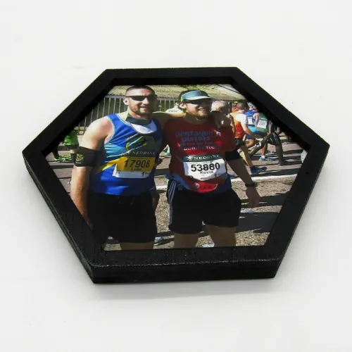 [MH-WD-CMM-003] Hexagon Photo Display